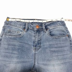 Cali Ultra High Rise Skinny Jeans Light 